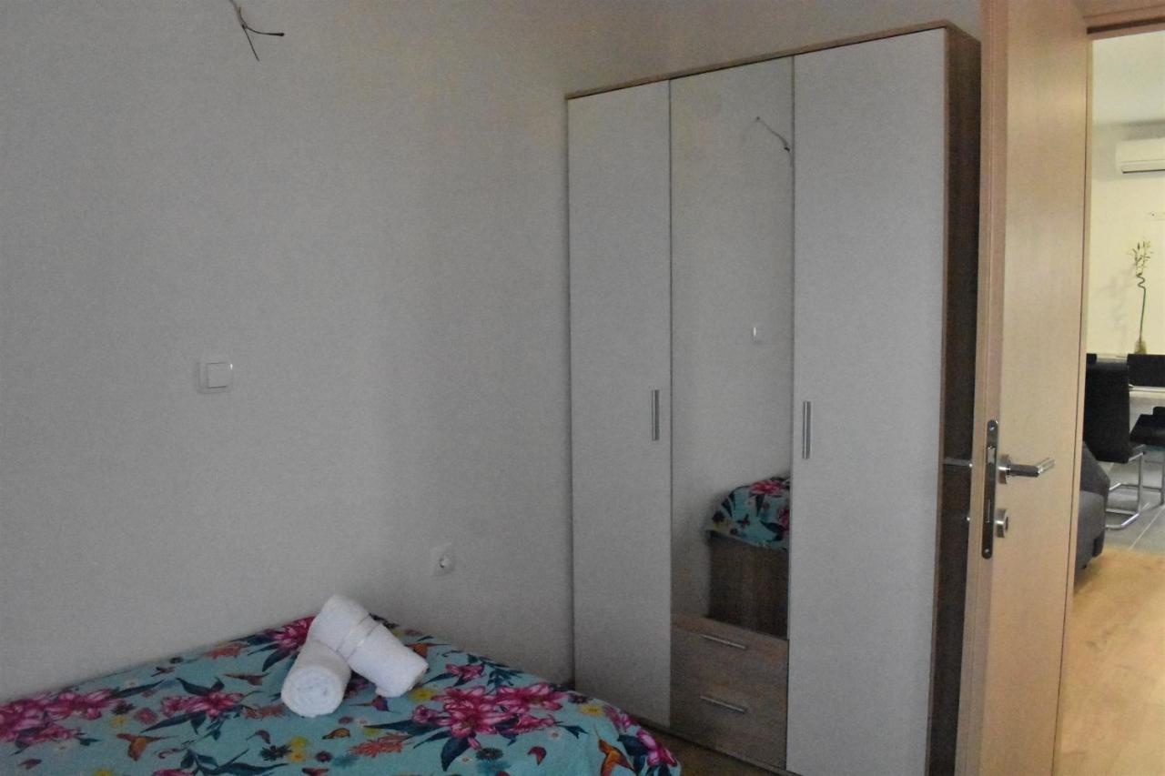 Apartmani Skorpion Kaštela Exteriör bild