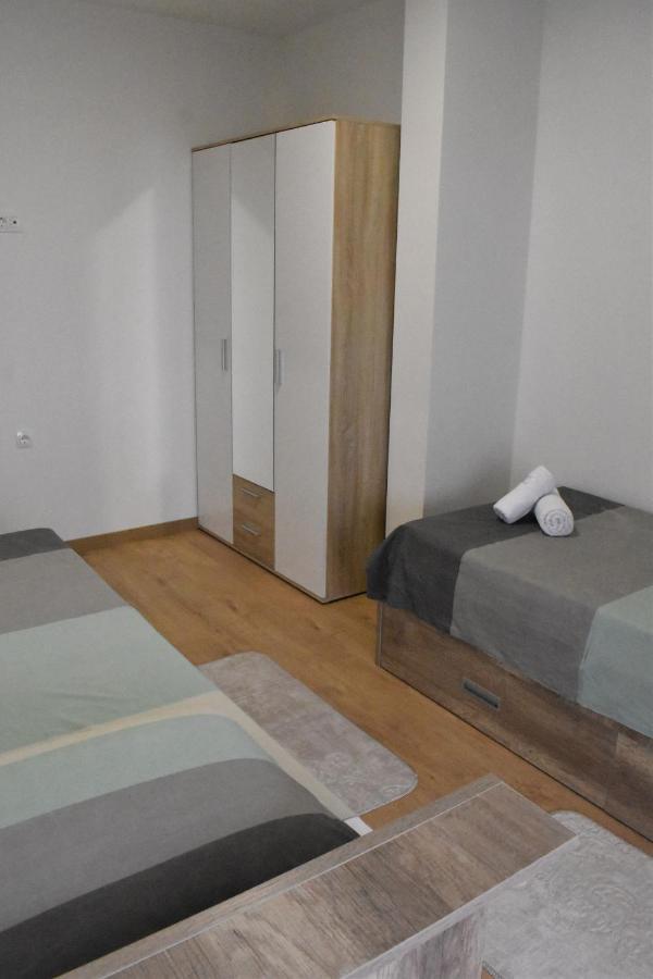 Apartmani Skorpion Kaštela Exteriör bild