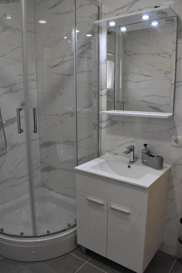 Apartmani Skorpion Kaštela Exteriör bild