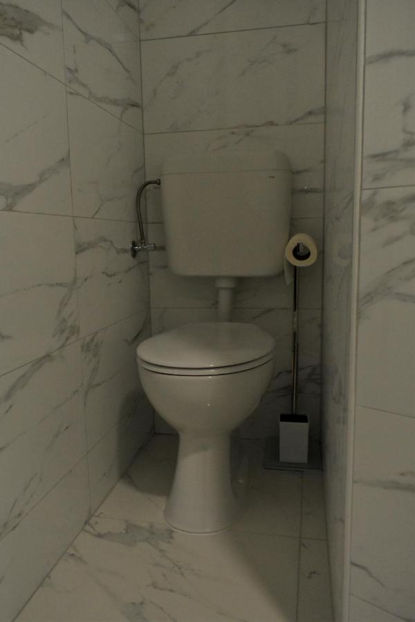 Apartmani Skorpion Kaštela Exteriör bild
