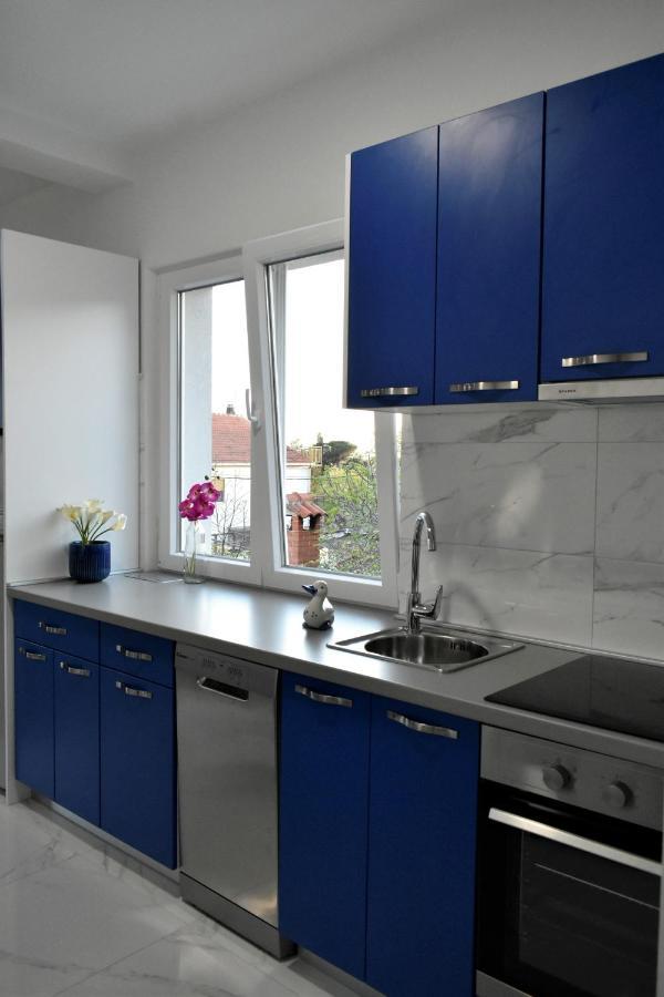 Apartmani Skorpion Kaštela Exteriör bild