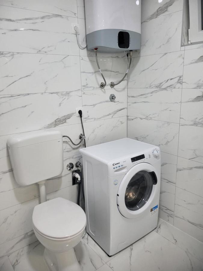 Apartmani Skorpion Kaštela Exteriör bild