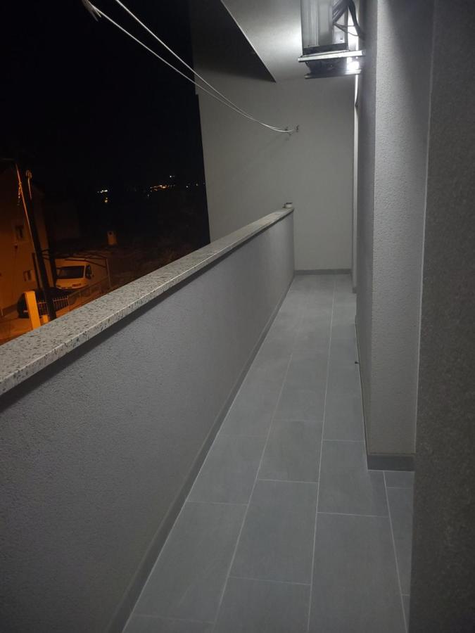 Apartmani Skorpion Kaštela Exteriör bild